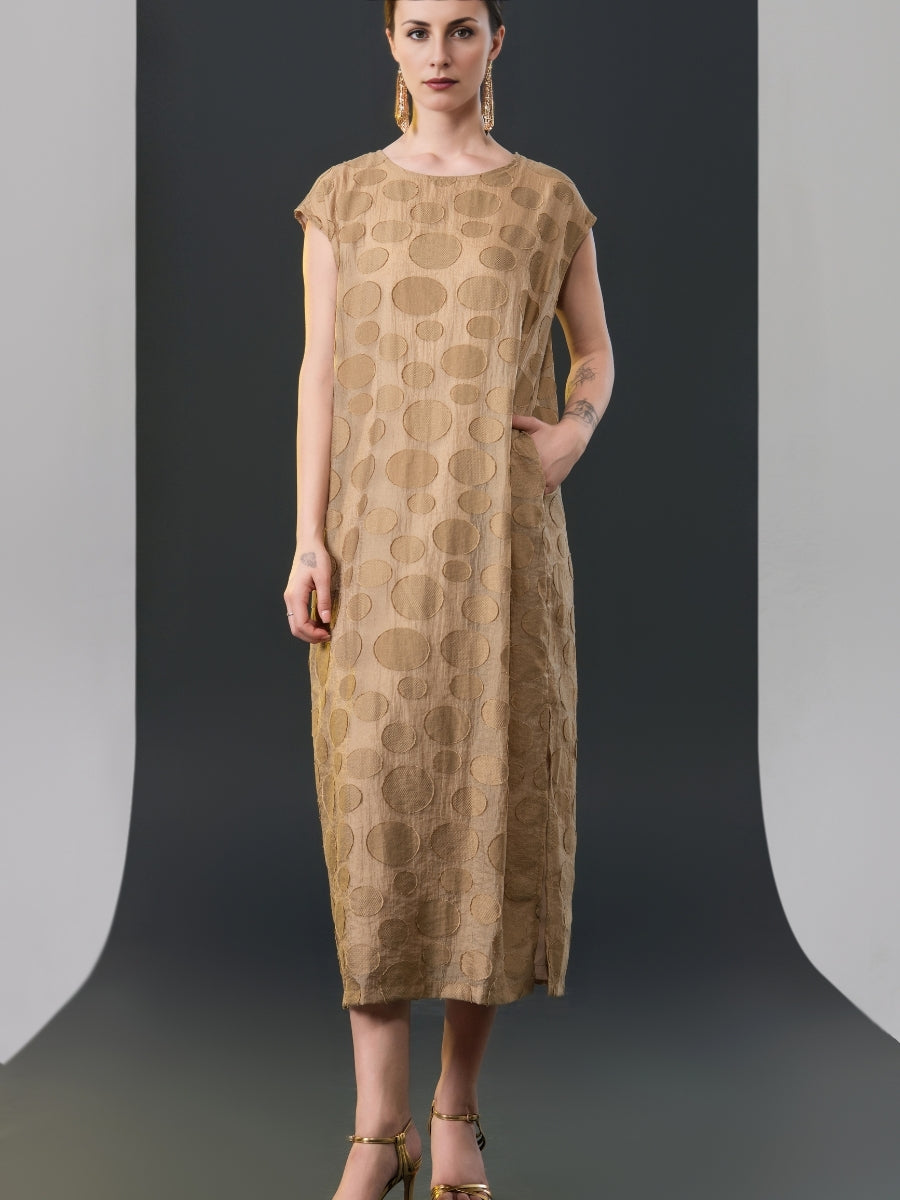 Chic Brown Sleeveless Maxi Dress with Polka Dot Texture - Image 3