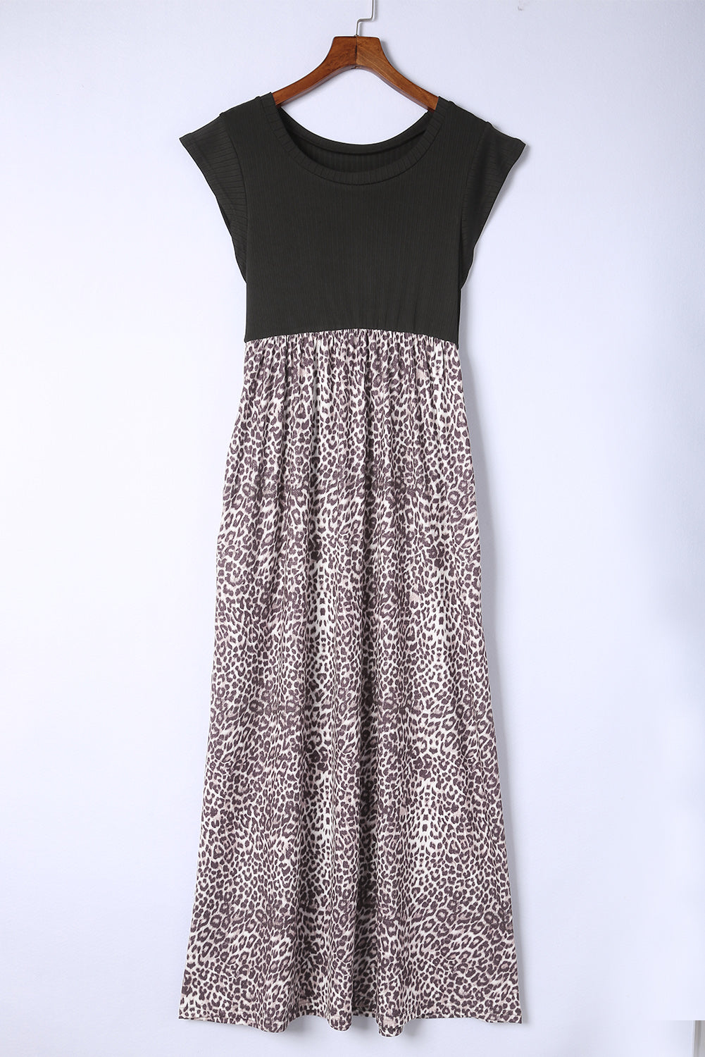 Leopard Print Sling Neck Sleeveless Dress - Image 11