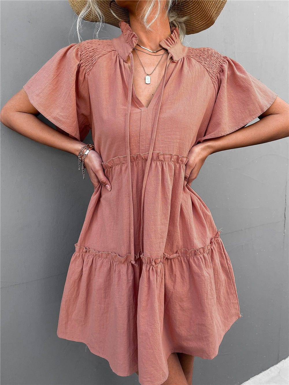 Stylish Pleated V-Neck Dress with Belt and Short Sleeves