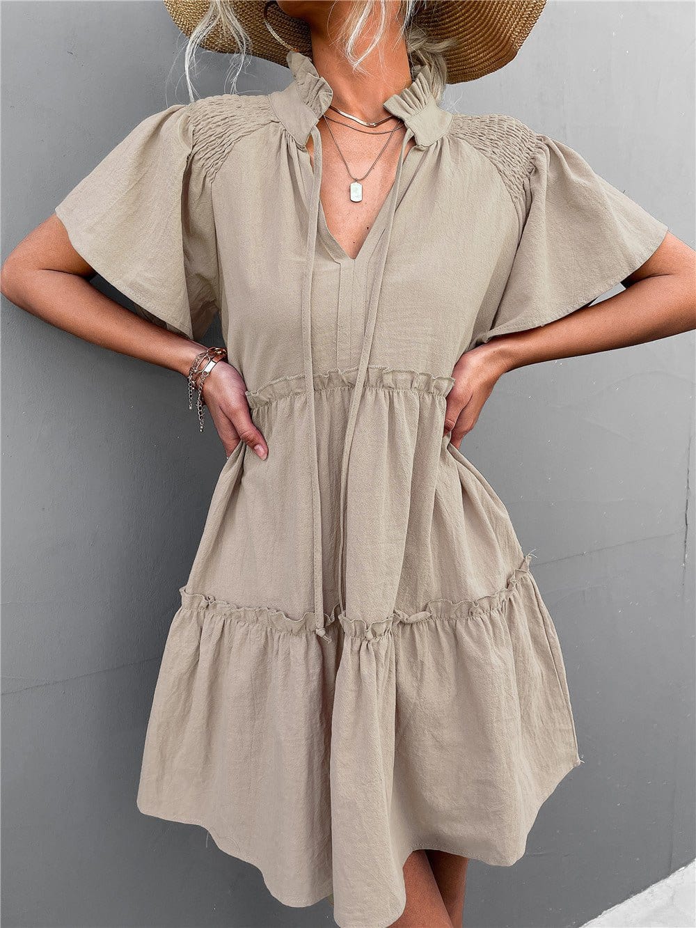 Stylish Pleated V-Neck Dress with Belt and Short Sleeves - Image 5