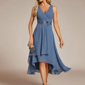 Chic V-Neck Chiffon Appliques Tea-Length Sleeveless Wedding Guest Dress