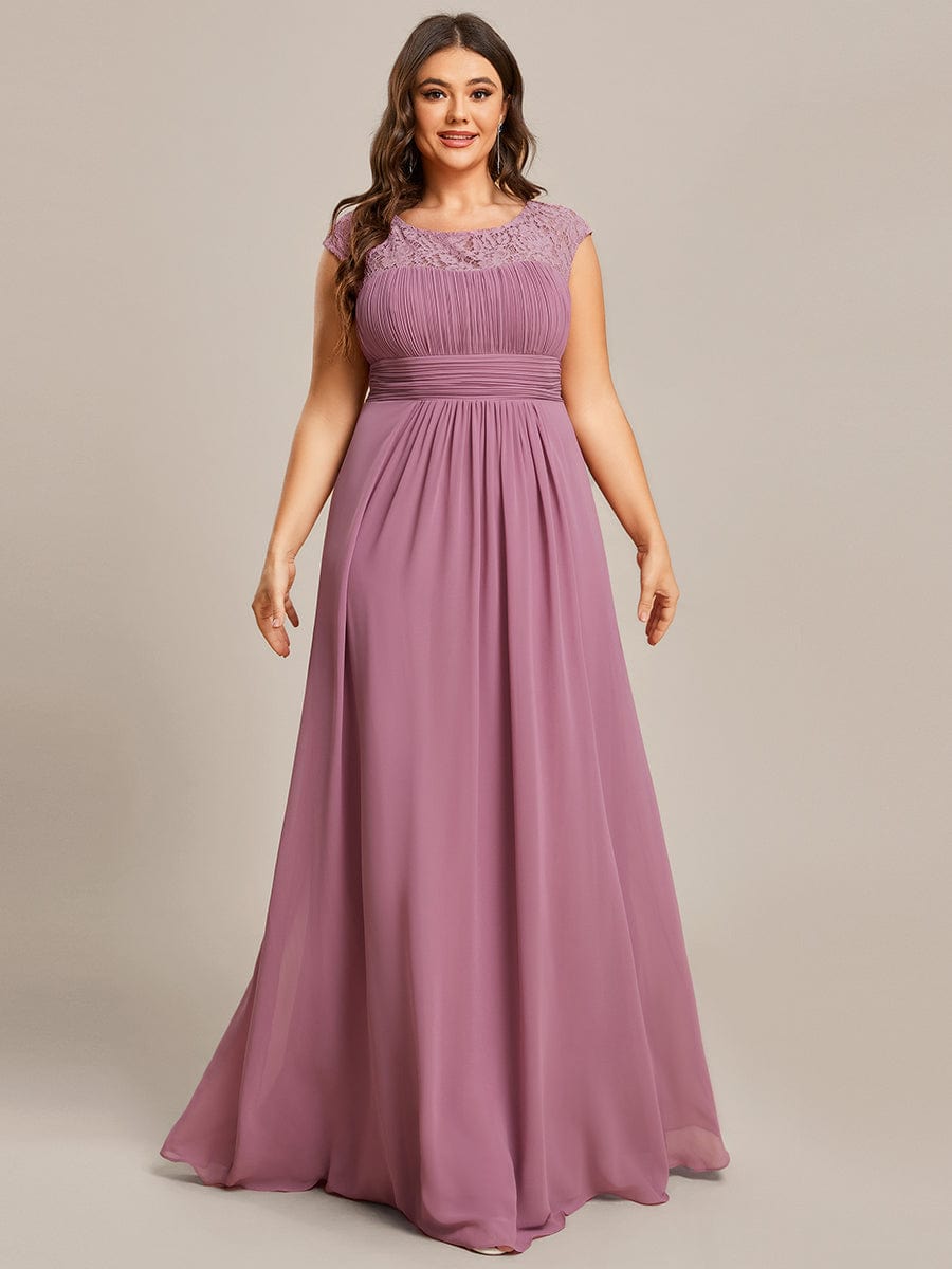 Elegant Lace & Chiffon Plus Size Evening Gown with Cap Sleeves - Image 4