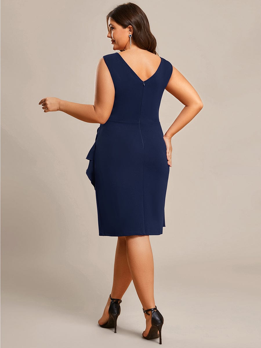 Elegant Plus-Size Sleeveless Pleated Evening Gown - Image 7