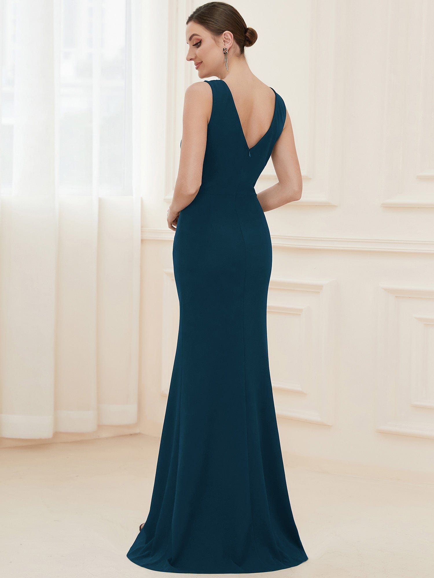 Sophisticated Deep V Neck Sleeveless Evening Gown with Pencil Split - Image 20