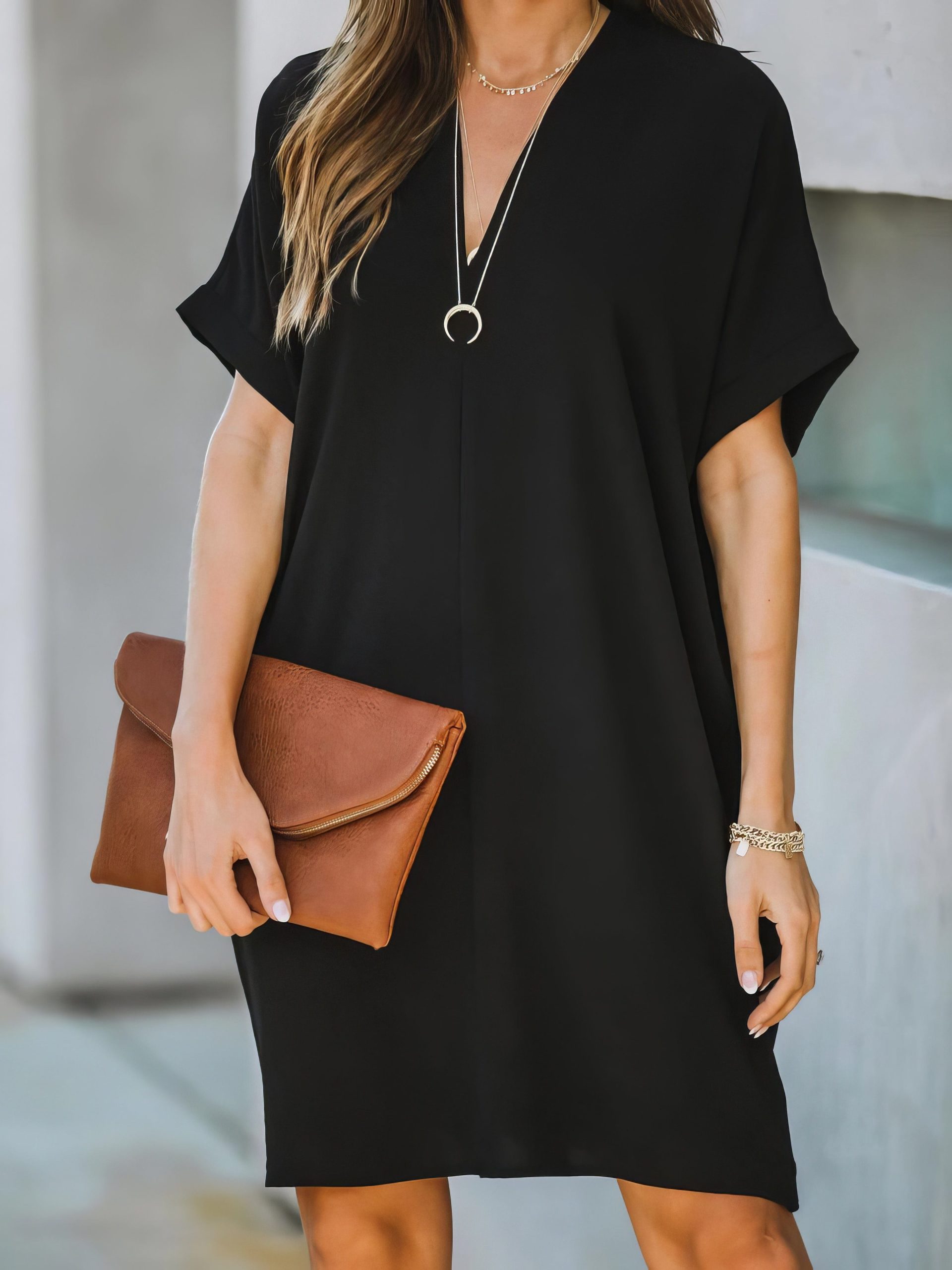V-neck Short Sleeve Solid Color Loose Dress - Image 2